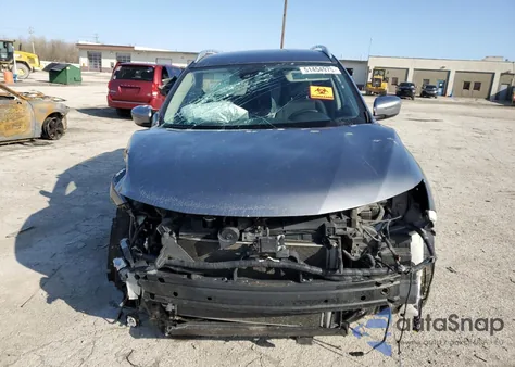 2019 Nissan Rogue S z USA, uszkodzony, nr VIN KNMAT2MV2KP516898